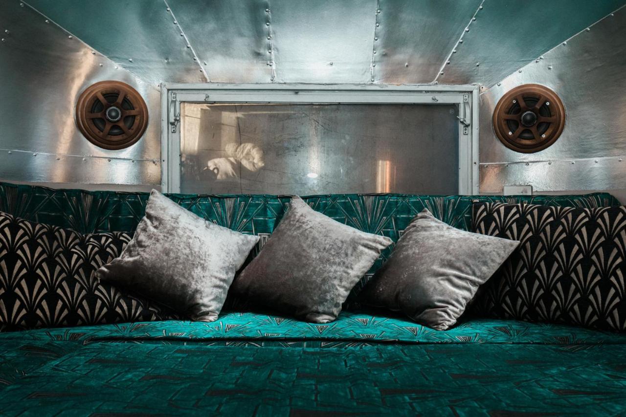 Silver Airstream Glamping & Rental Chichester Exterior photo