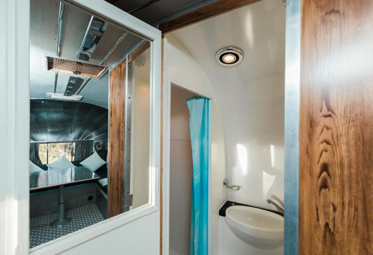 Silver Airstream Glamping & Rental Chichester Exterior photo